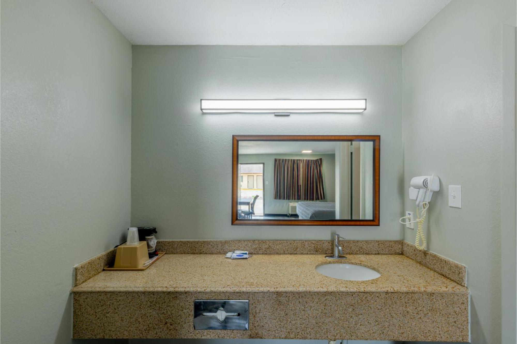 Freer Executive Inn And Studios Exteriér fotografie