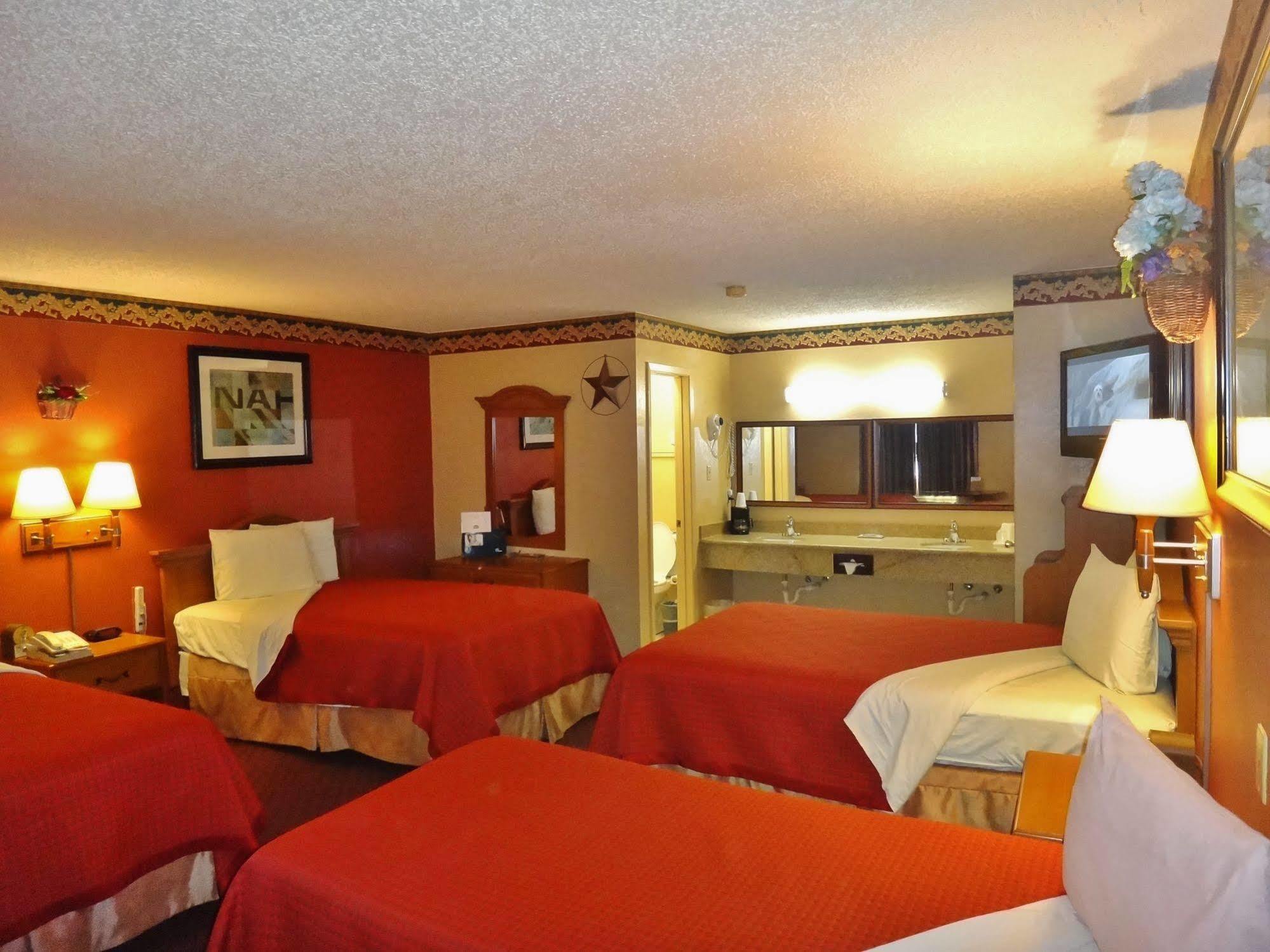 Freer Executive Inn And Studios Exteriér fotografie